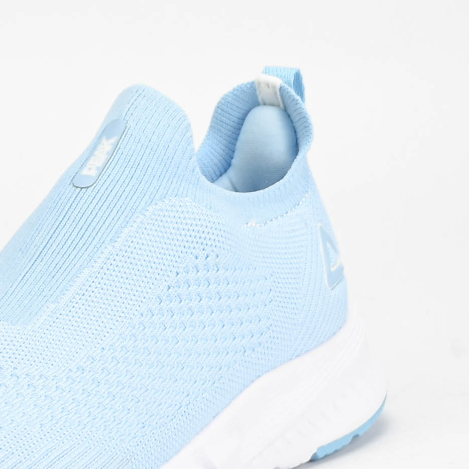 PEAK SHOES