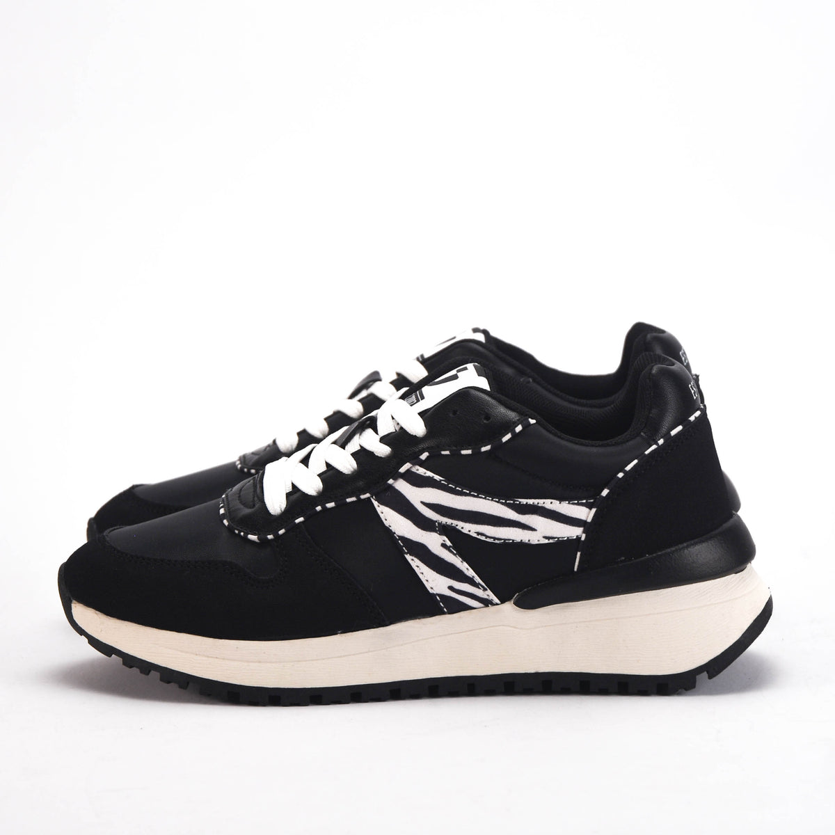 SAFETY JOGGER SHOES