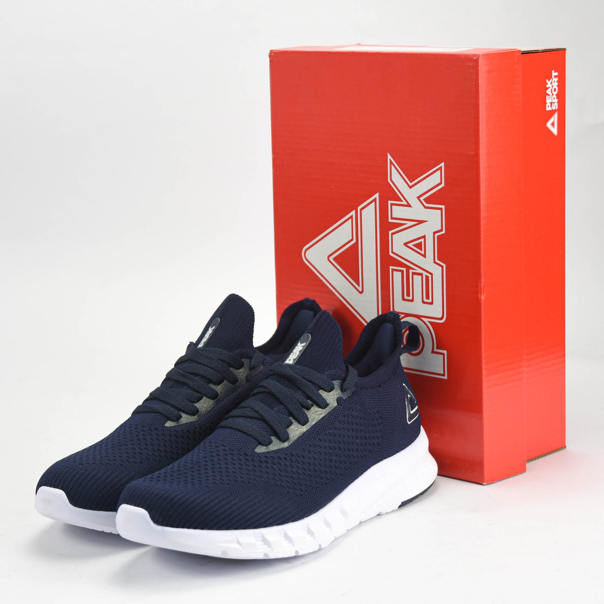 PEAK SHOES