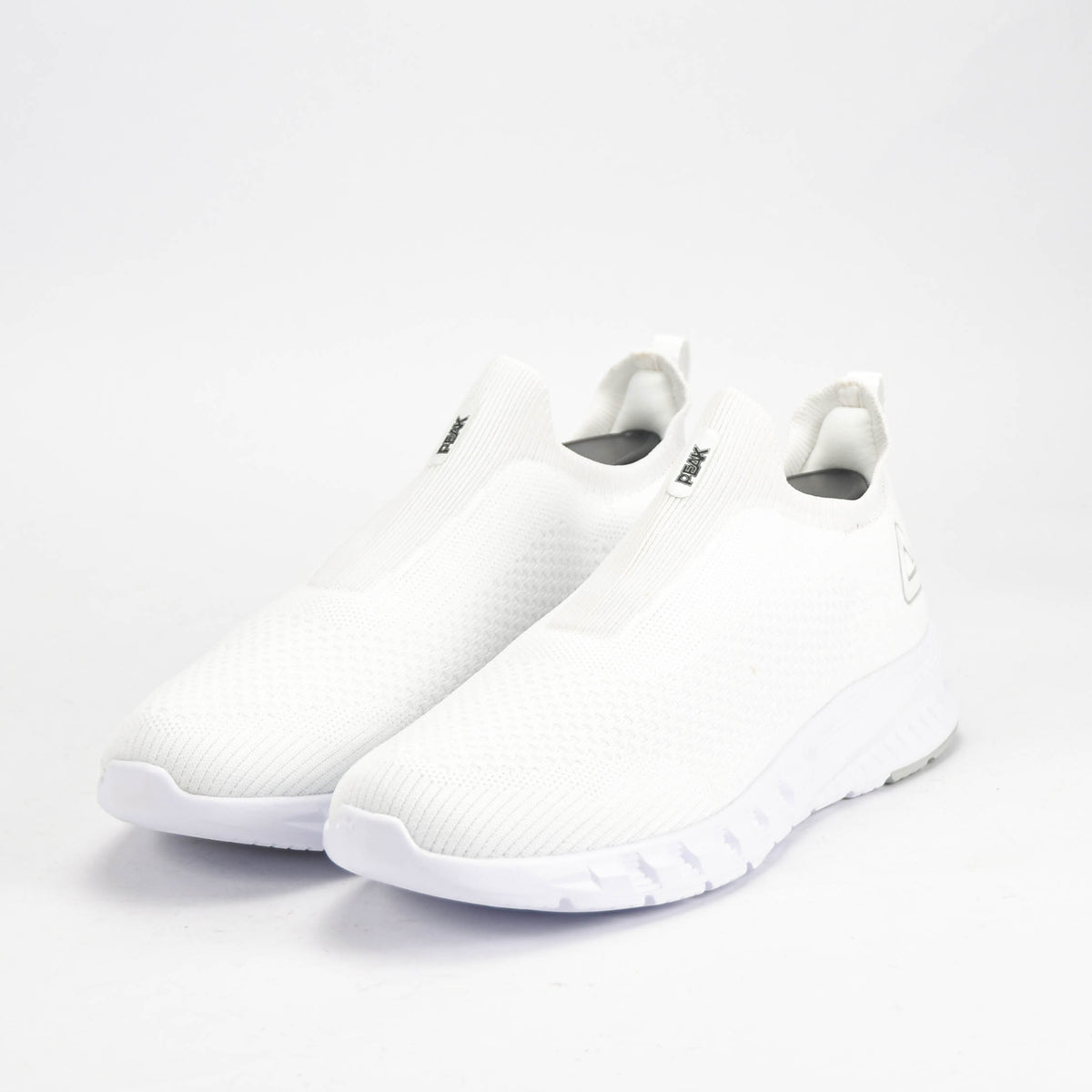 PEAK SHOES