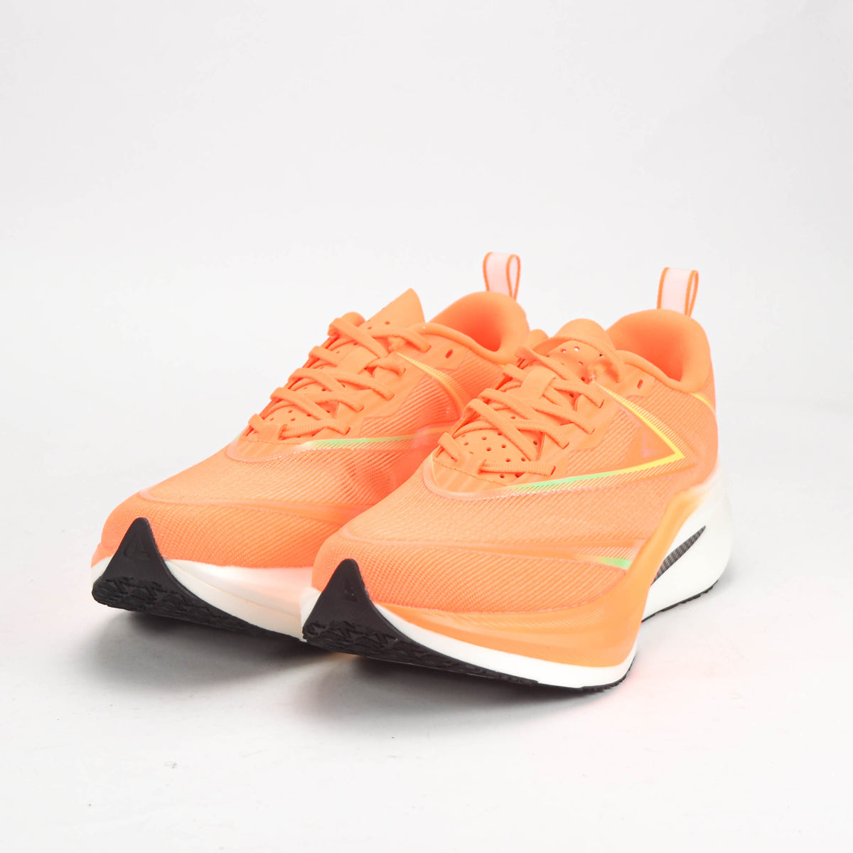 PEAK SHOES
