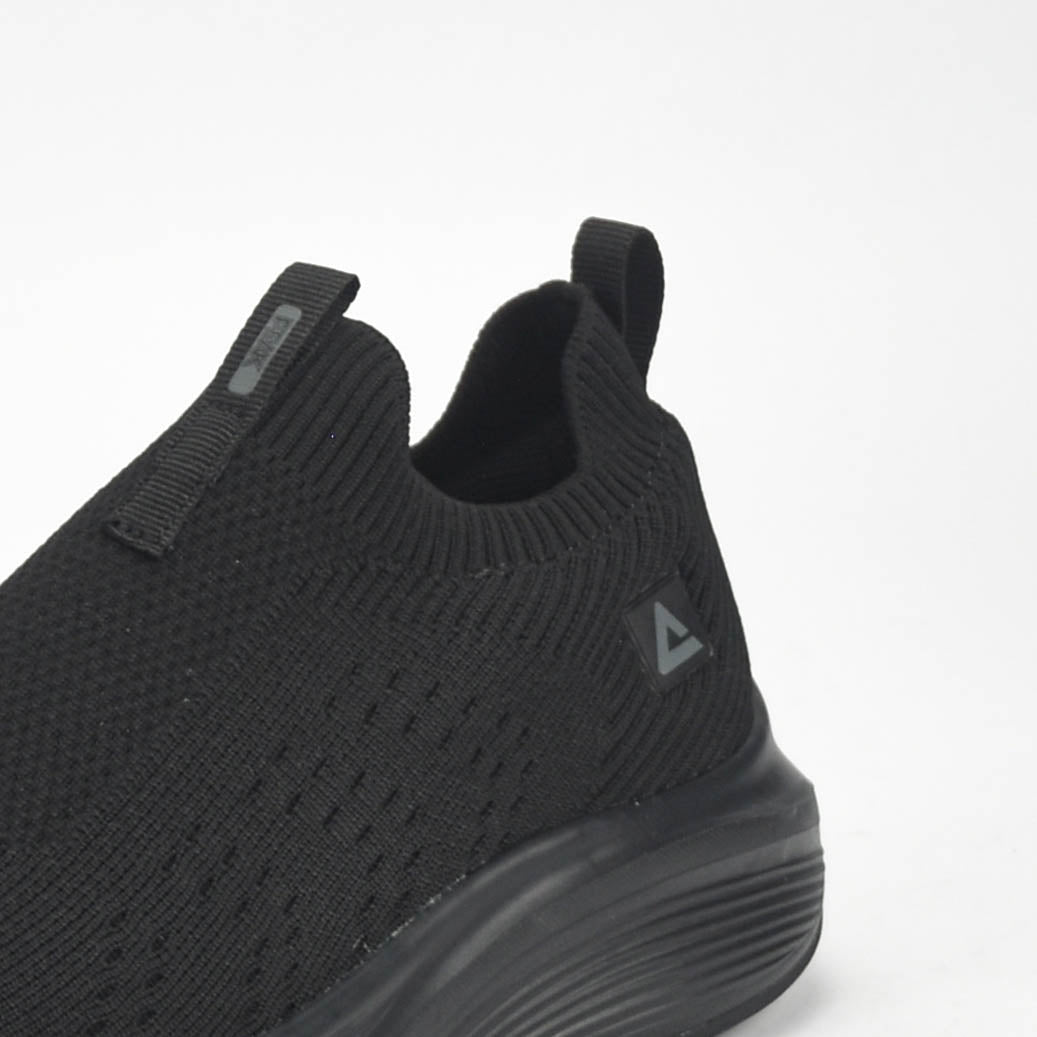 PEAK SHOES