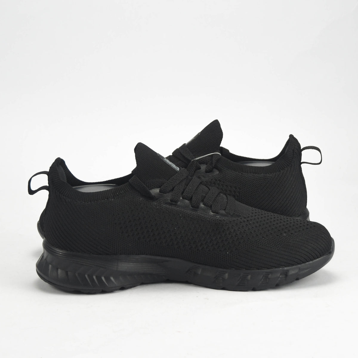 PEAK SHOES